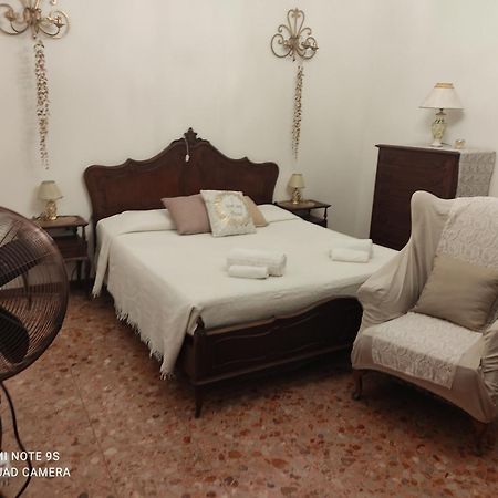 Holiday House I Colli Pisani Apartment Капаноли Екстериор снимка