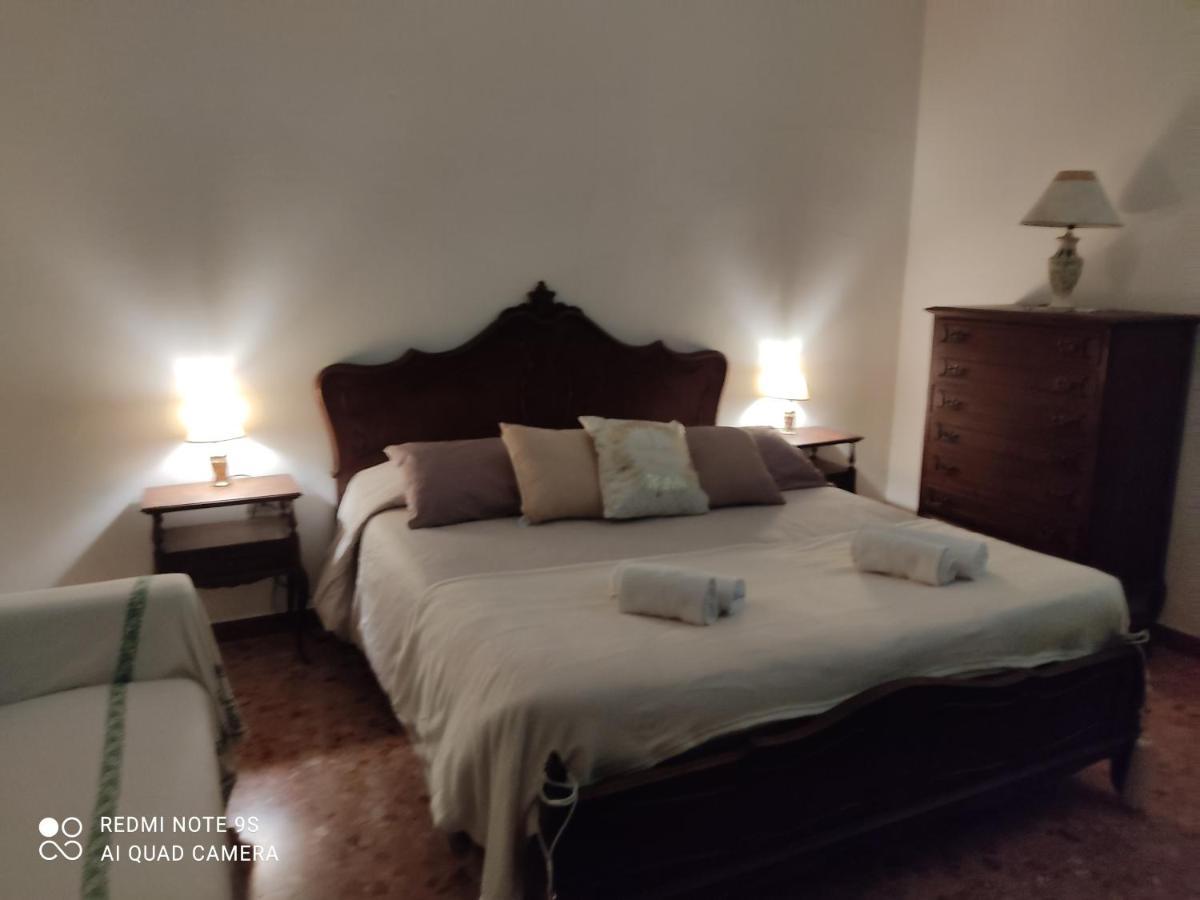 Holiday House I Colli Pisani Apartment Капаноли Екстериор снимка