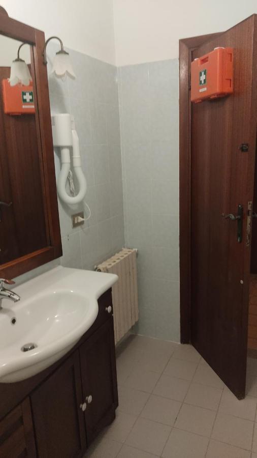 Holiday House I Colli Pisani Apartment Капаноли Екстериор снимка