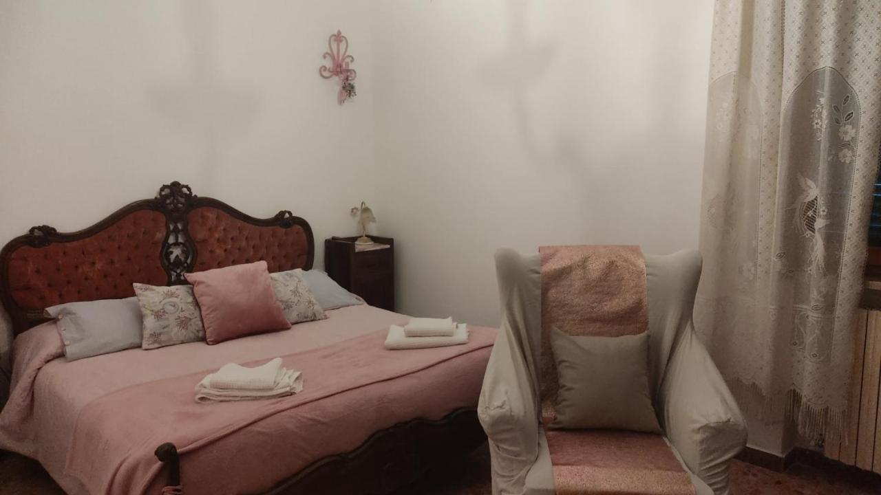 Holiday House I Colli Pisani Apartment Капаноли Екстериор снимка