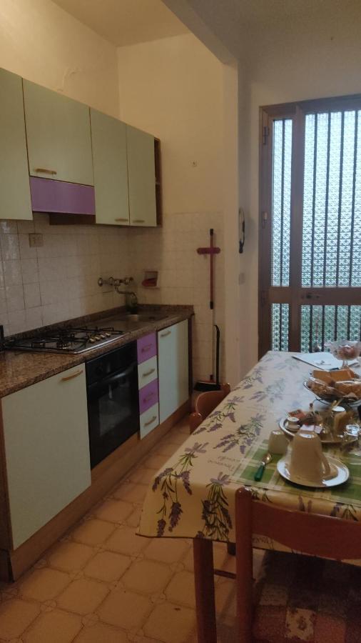 Holiday House I Colli Pisani Apartment Капаноли Екстериор снимка