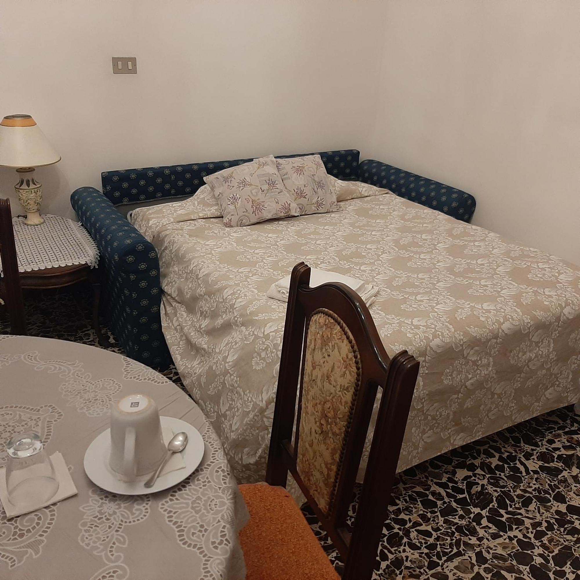 Holiday House I Colli Pisani Apartment Капаноли Екстериор снимка